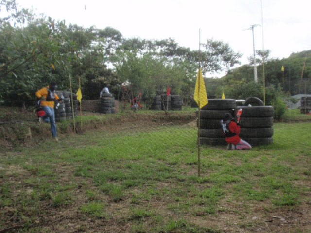 Jugando paintball